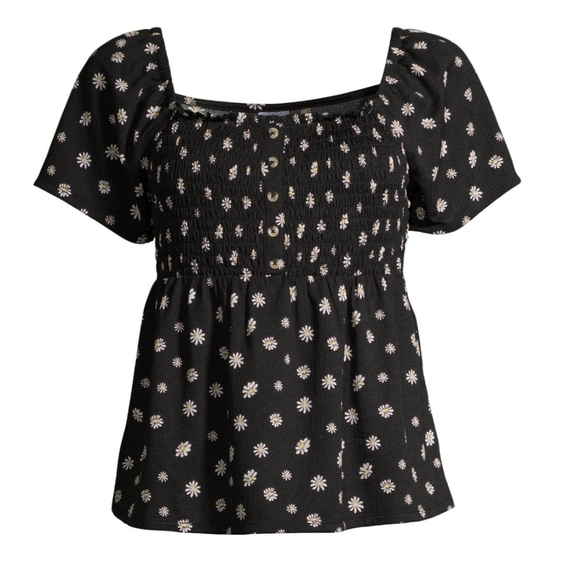 No Boundaries NWT Juniors Plus Size Flutter Sleeved Square Neck Line Top 449 - Picture 6 of 9